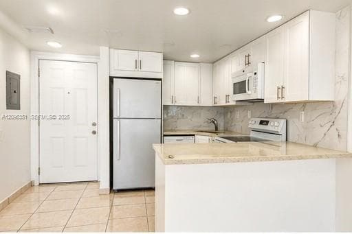 VISTA ALEGRE TOWNHOMES CO · #102 in Hialeah - Photo 3