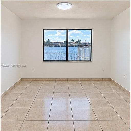 VISTA ALEGRE TOWNHOMES CO · #102 in Hialeah - Photo 9