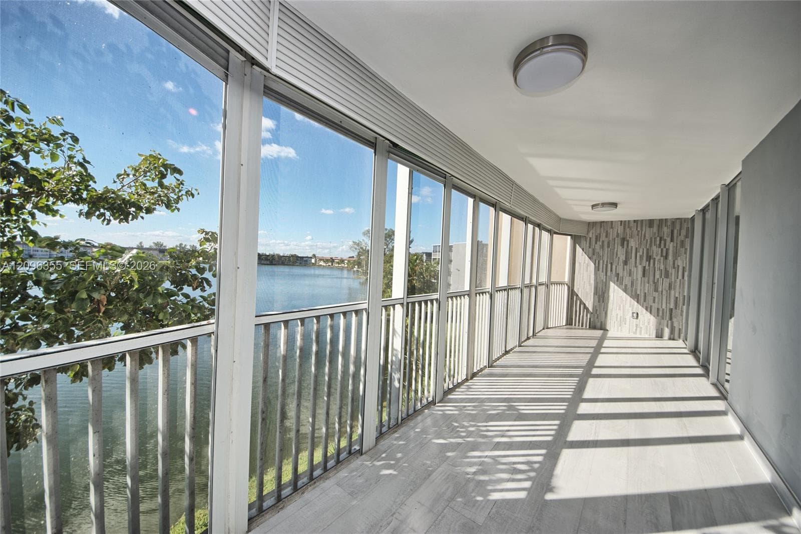 Jade Winds · #309-1 in Miami - Photo 3
