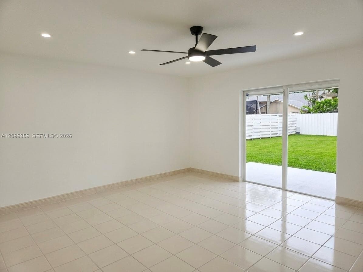 14863 SW 152nd Pl photo 8