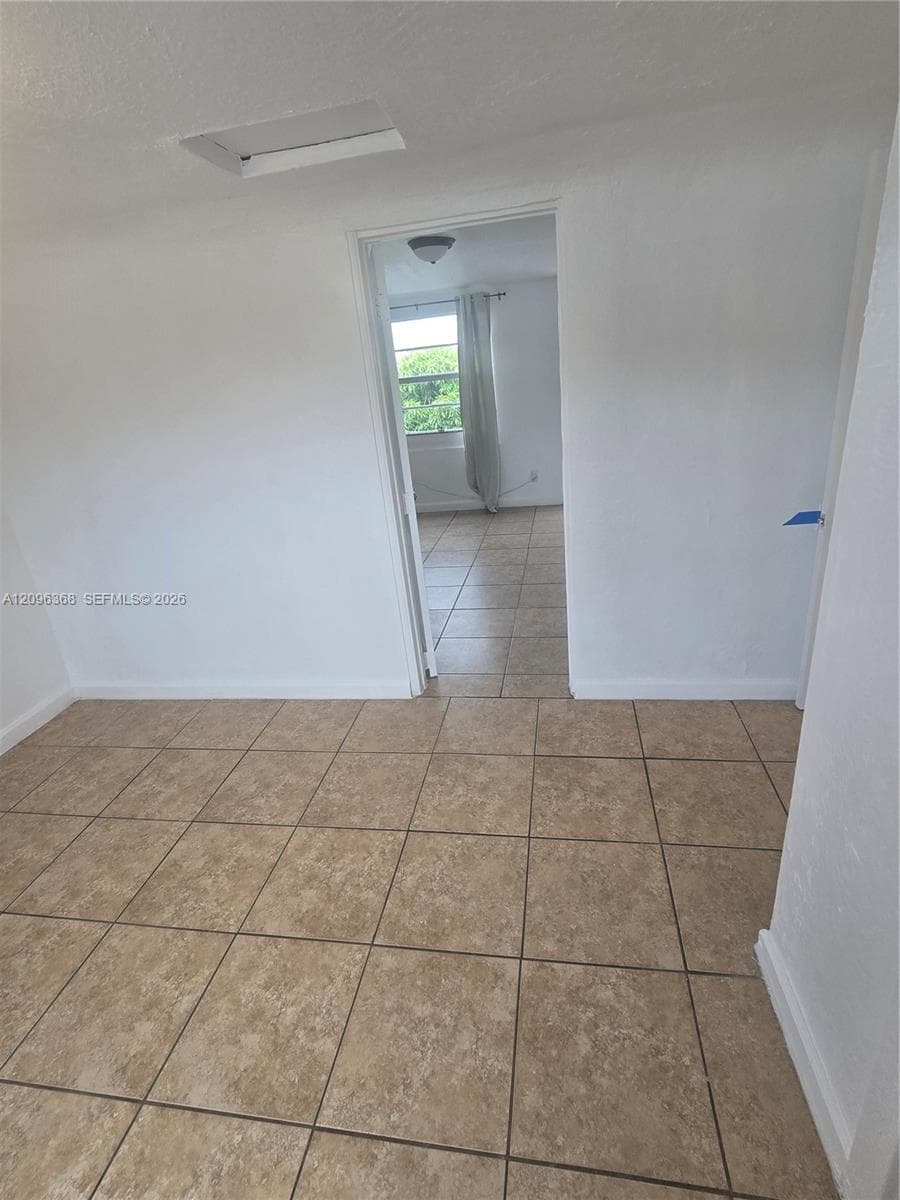HIALEAH 7TH ADDN · #6 in Hialeah - Photo 8