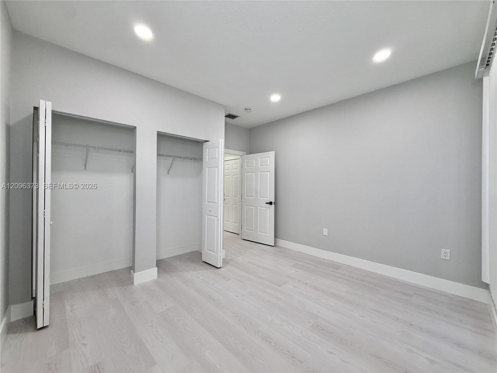 10392 NW 31st Ter photo 20