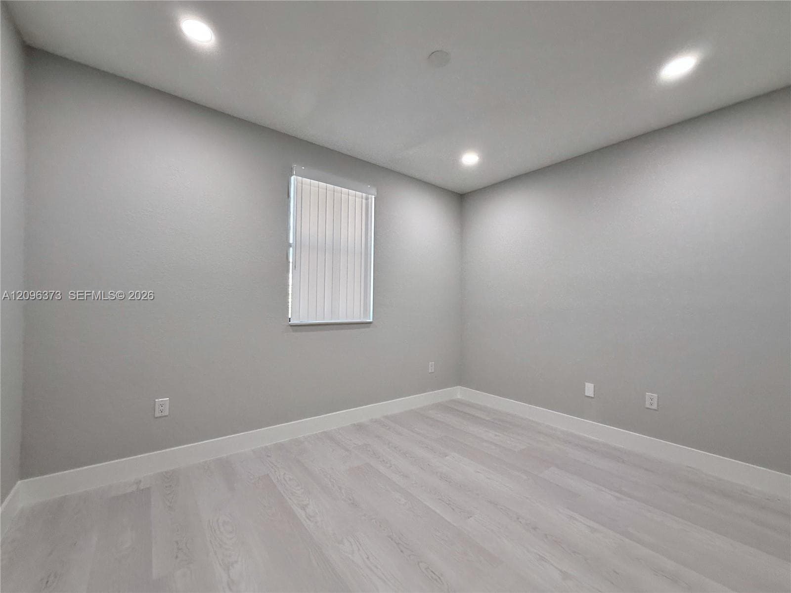 10392 NW 31st Ter photo 34