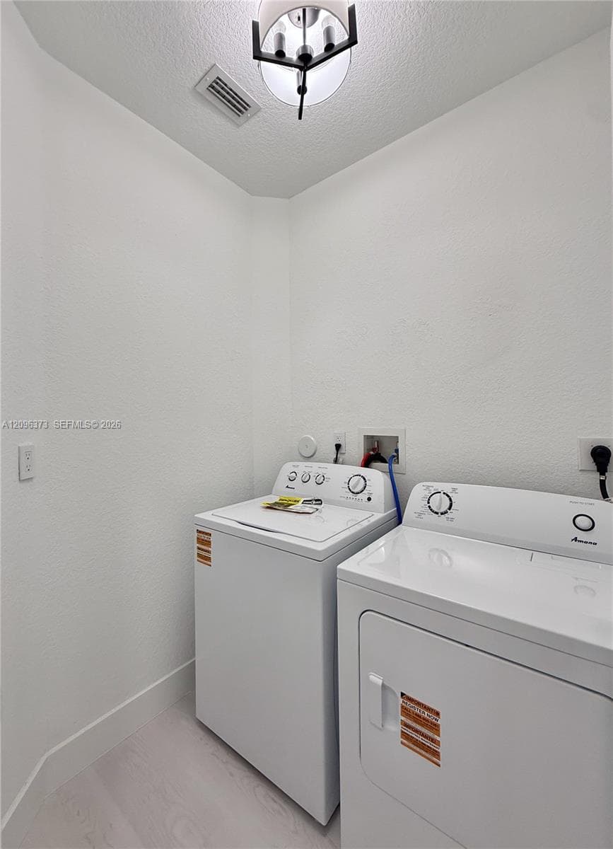 10392 NW 31st Ter photo 38