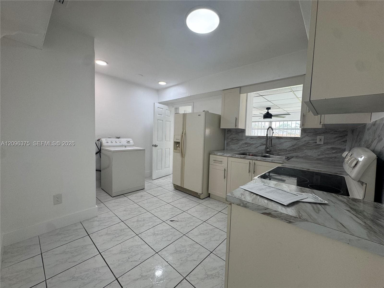 1320 W 37th St photo 5