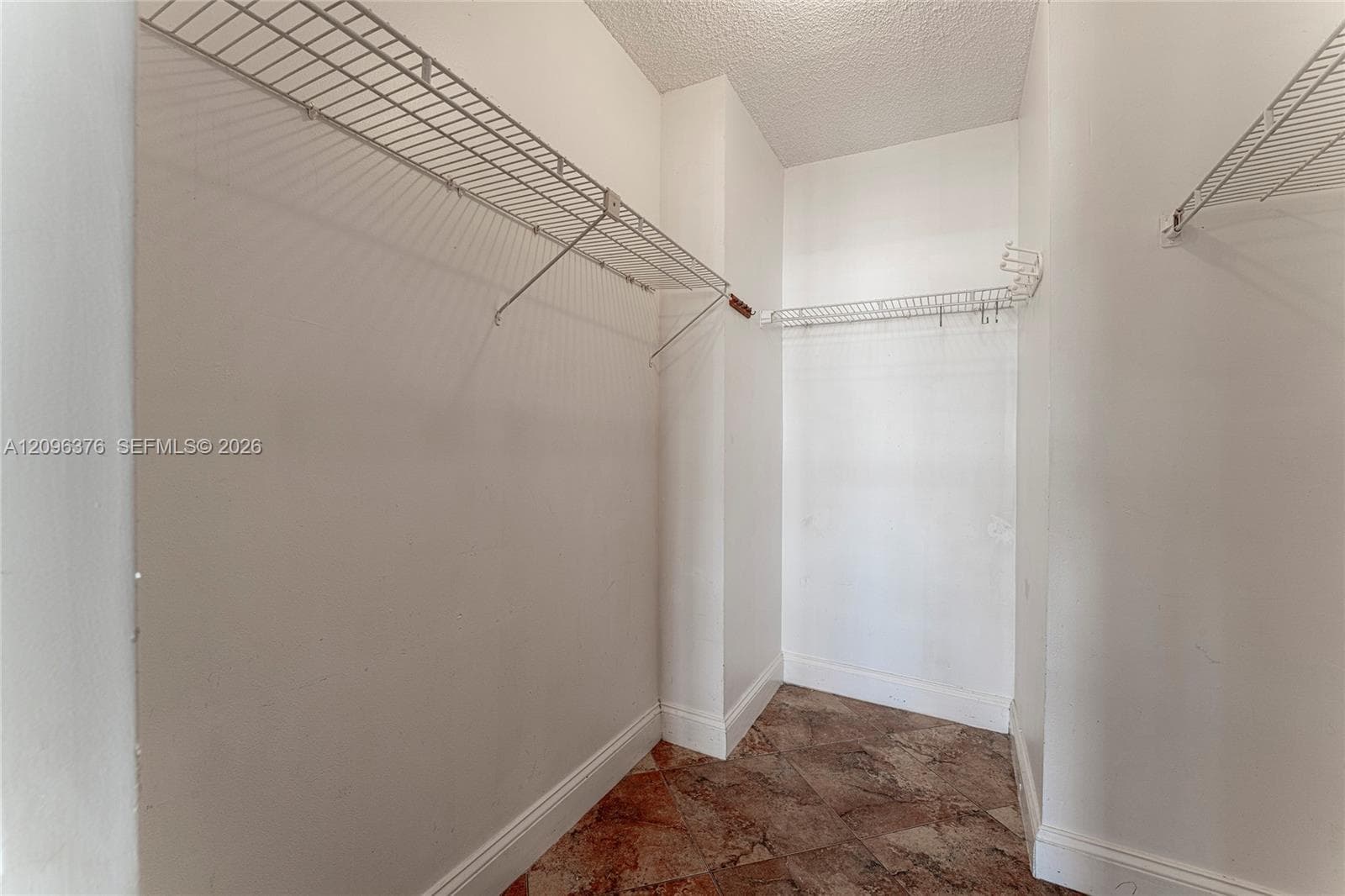 TOWERS OF OCEANVIEW EAST · #1117 in Hallandale Beach - Photo 16
