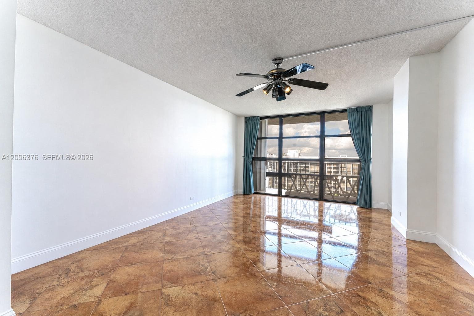 TOWERS OF OCEANVIEW EAST · #1117 in Hallandale Beach - Photo 14