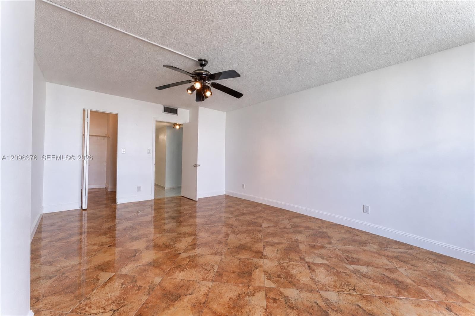 TOWERS OF OCEANVIEW EAST · #1117 in Hallandale Beach - Photo 15