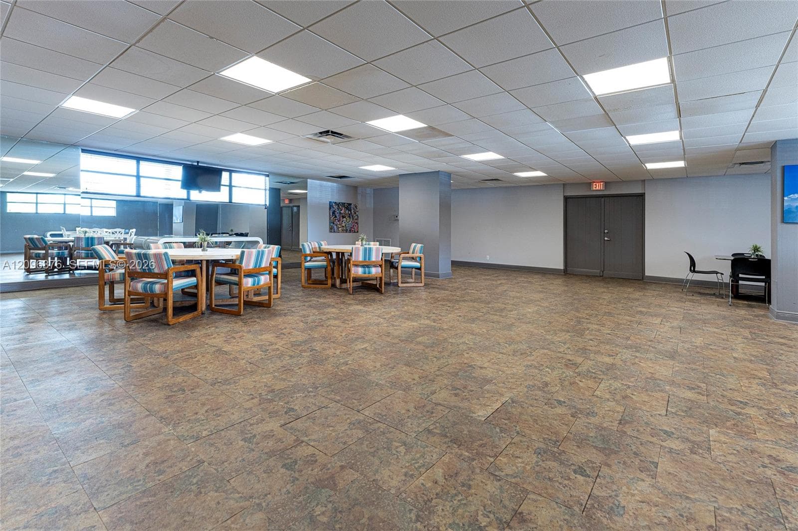 TOWERS OF OCEANVIEW EAST · #1117 in Hallandale Beach - Photo 19
