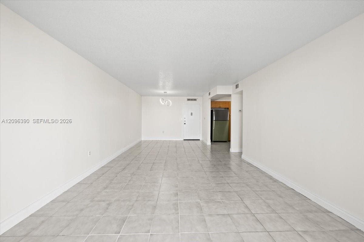 COMMODORE PLAZA CONDO · #1207 in Aventura - Photo 6