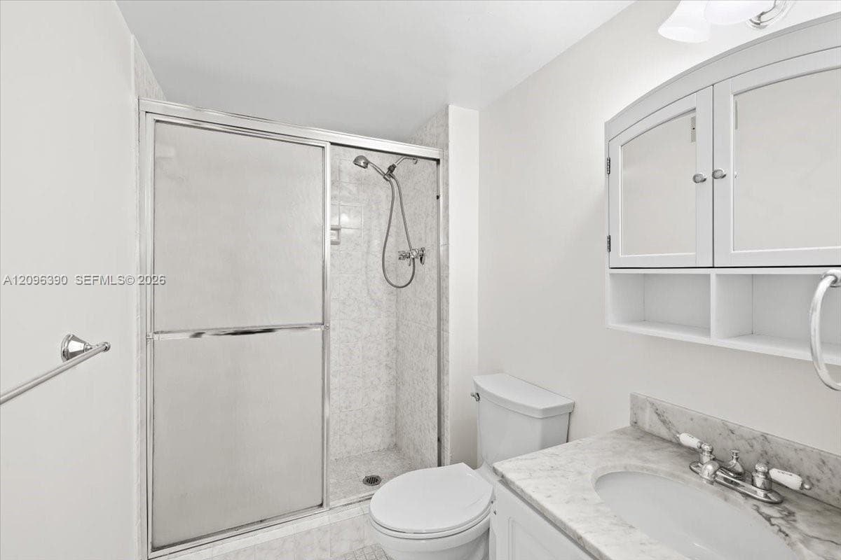 COMMODORE PLAZA CONDO · #1207 in Aventura - Photo 16