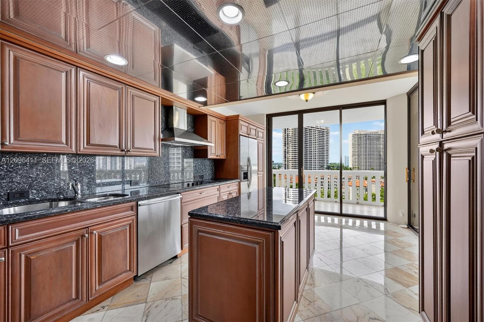 2000 Williams Island · #1103 in Aventura - Photo 13