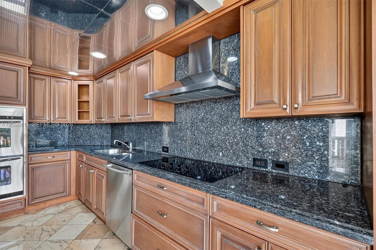 2000 Williams Island · #1103 in Aventura - Photo 15