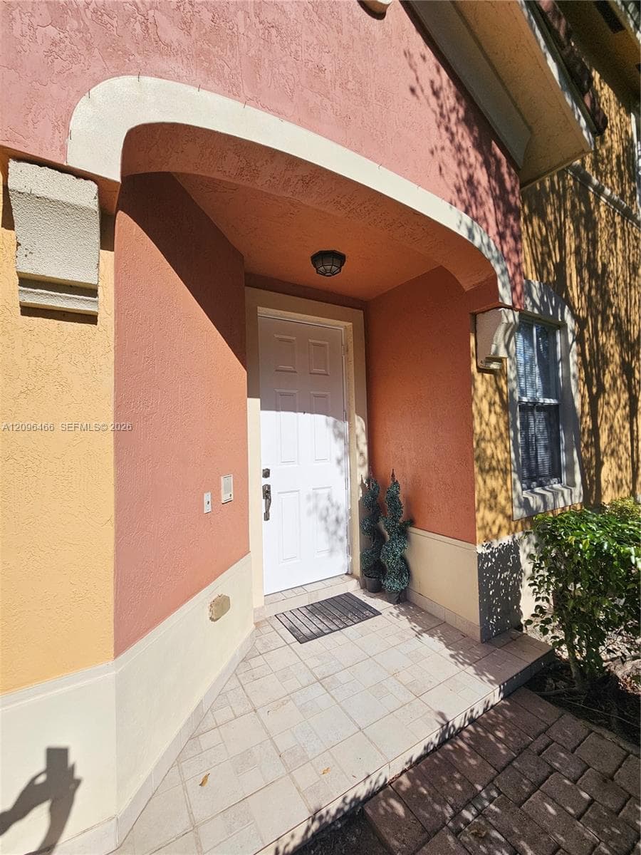 16658 SW 79th Ter #0 photo 4