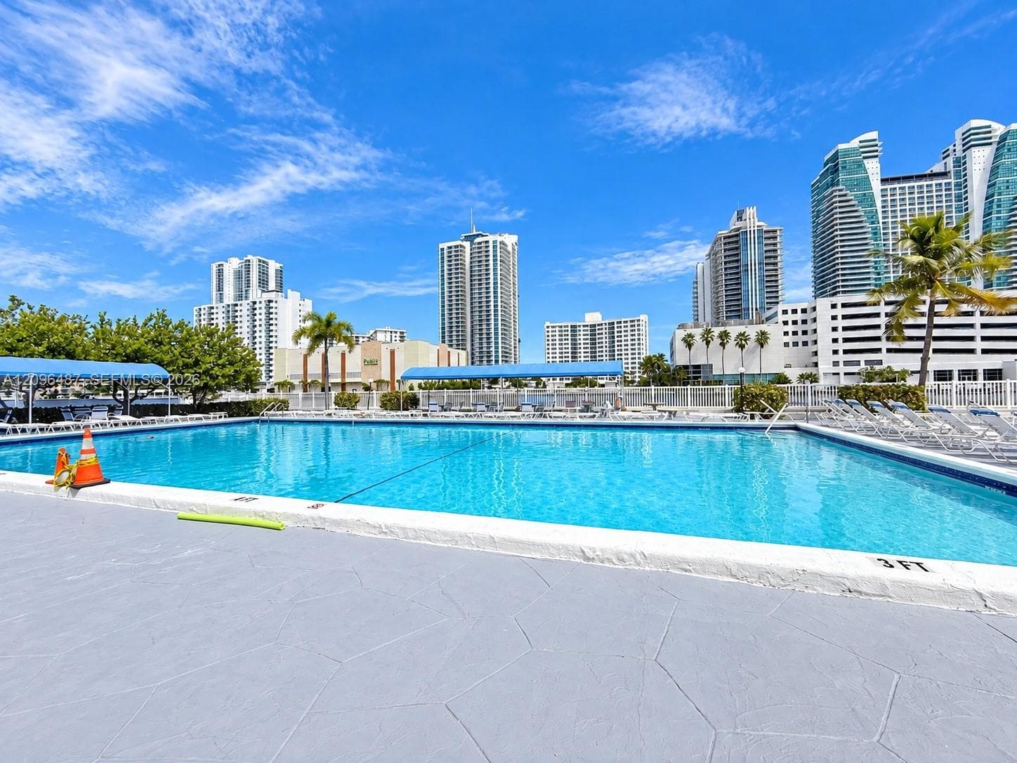 TOWERS OF OCEANVIEW SOUTH · #206 in Hallandale Beach - Photo 15