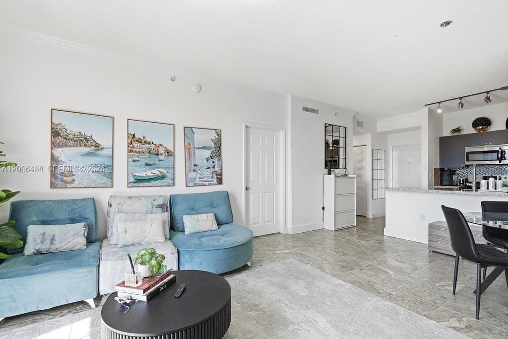 REGENT PARK CONDO · #803A in Hollywood - Photo 13