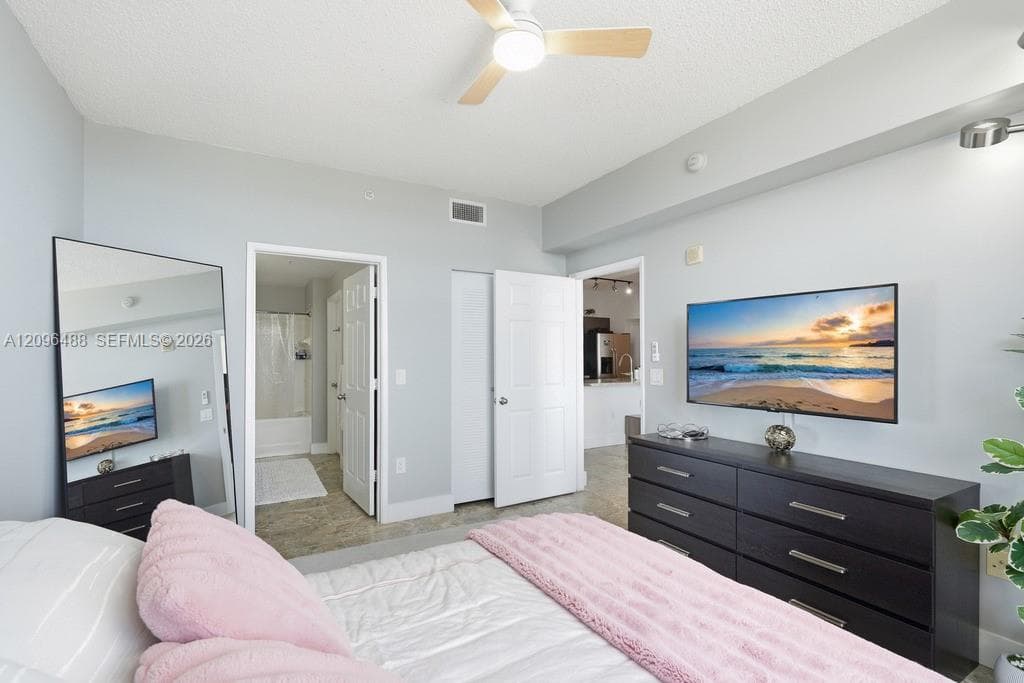REGENT PARK CONDO · #803A in Hollywood - Photo 16