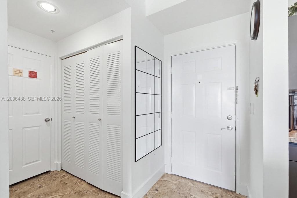 REGENT PARK CONDO · #803A in Hollywood - Photo 7