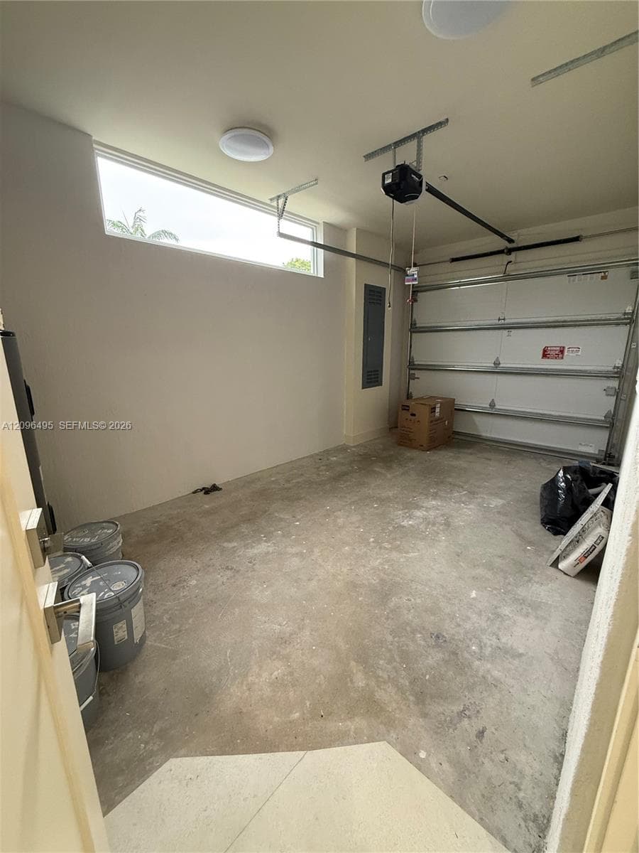3240 SW 20th St photo 62