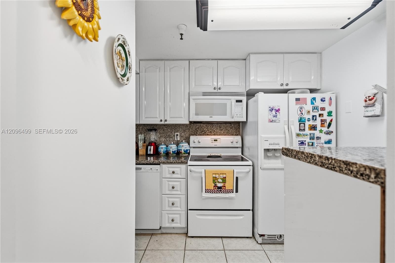 VENDOME PLACE CONDO · #901 in Miami Beach - Photo 17
