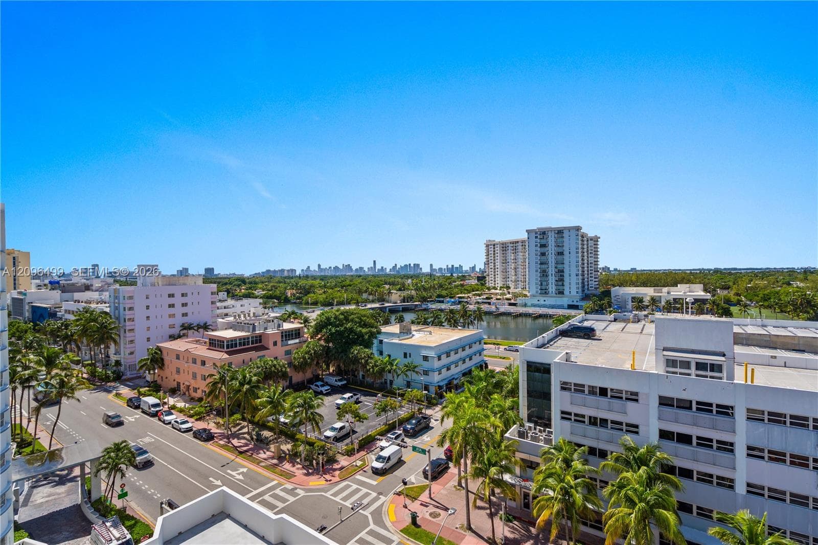 VENDOME PLACE CONDO · #901 in Miami Beach - Photo 4