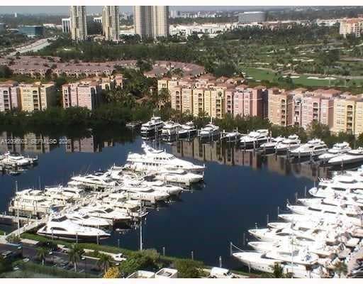 Turnberry Isle · #4L in Aventura - Photo 51