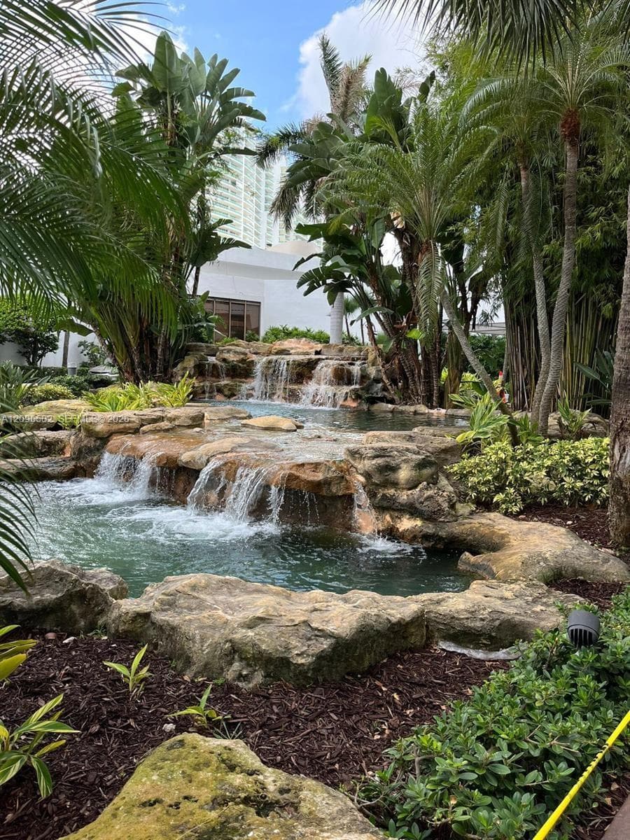 Turnberry Isle · #4L in Aventura - Photo 37