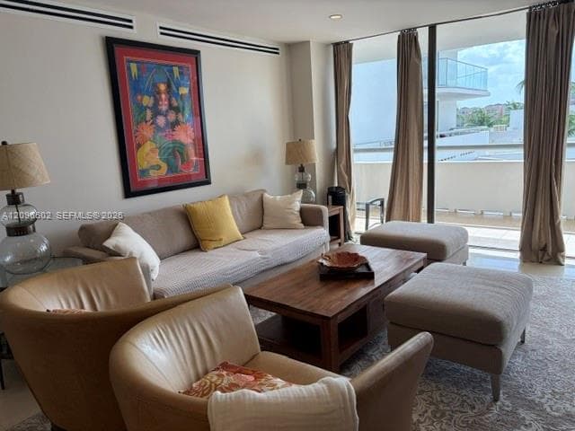 Turnberry Isle · #4L in Aventura - Photo 8