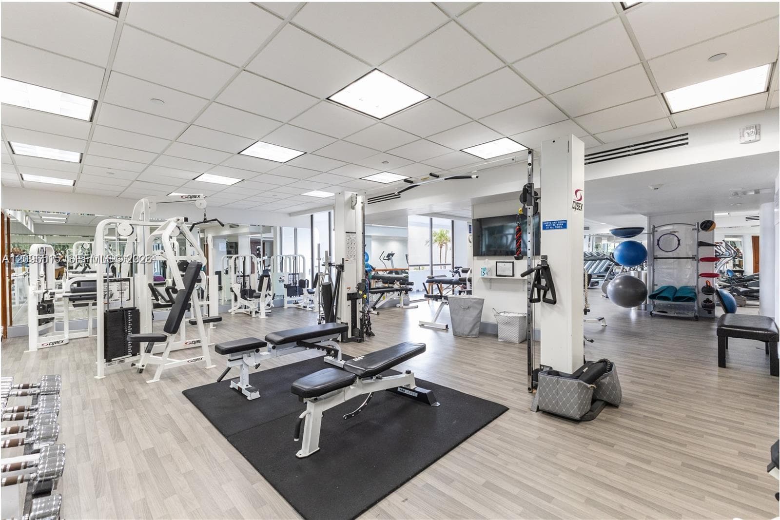 Turnberry Isle · #4L in Aventura - Photo 59