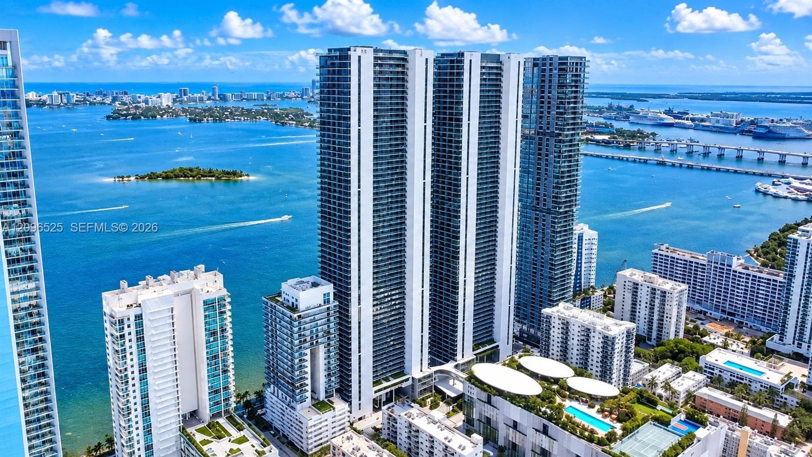 Aria Reserve · #PH-5903 in Miami - Photo 34
