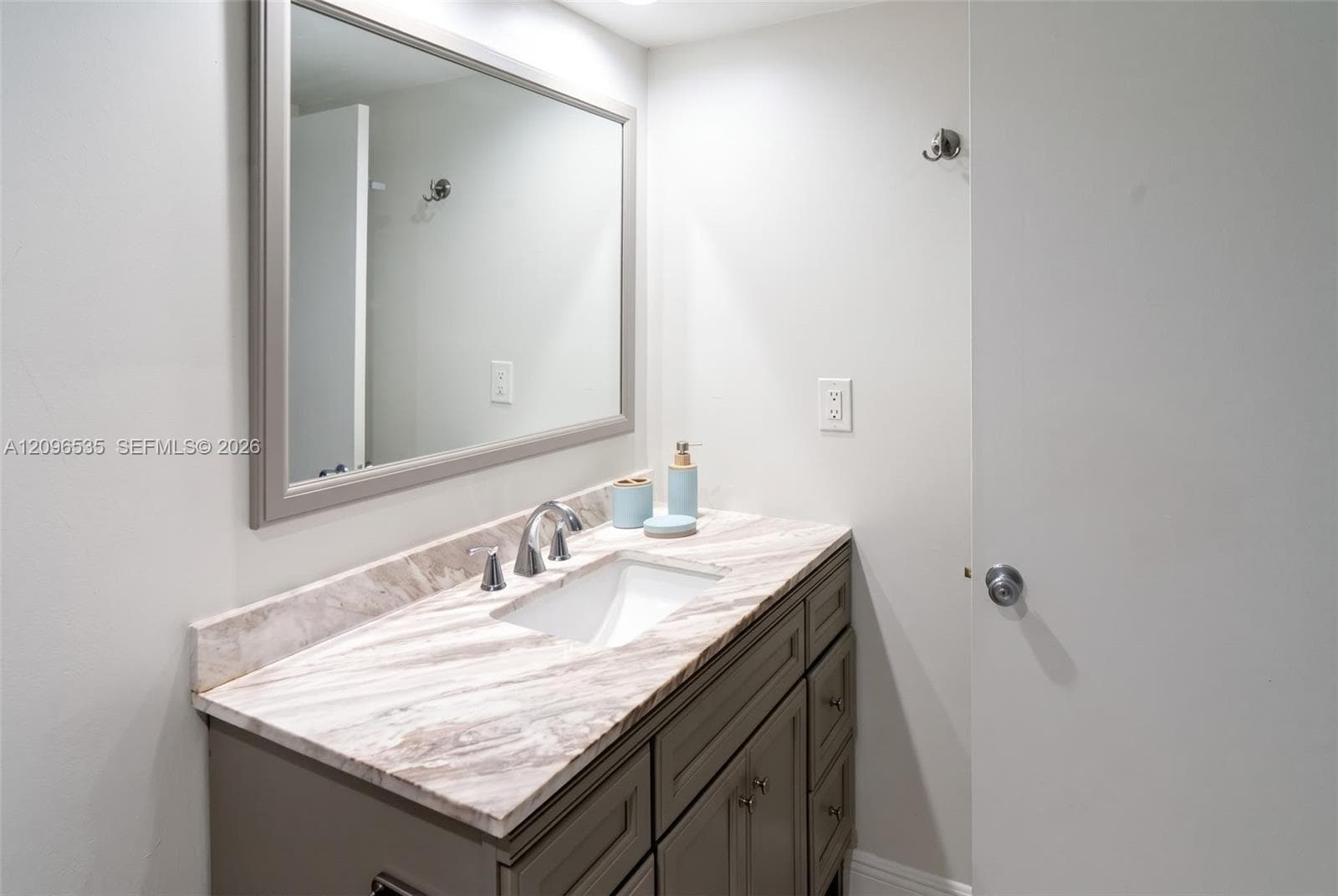 OCEANVIEW BUILDING A COND · #706 in Sunny Isles Beach - Photo 5