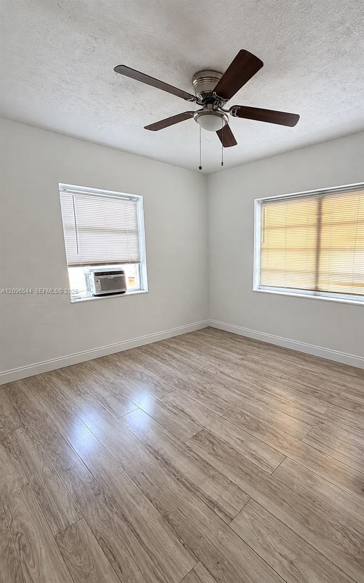 VICTORIA CONDO · #3 in Miami Beach - Photo 10
