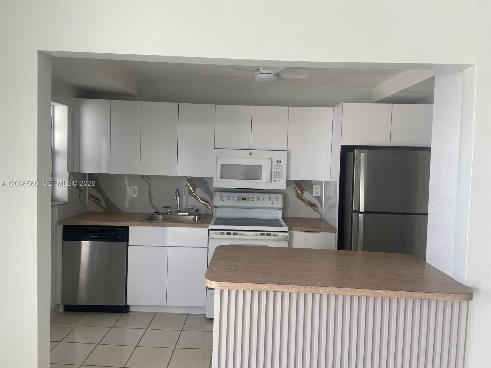 GOLDEN HOUSE CONDO · #505 in Miami Beach - Photo 3