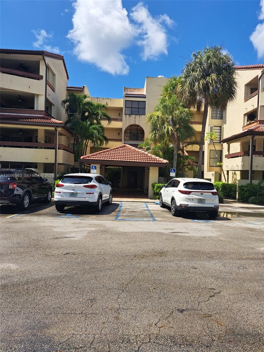 KENLAND BEND NORTH · #K402 in Miami - Photo 4
