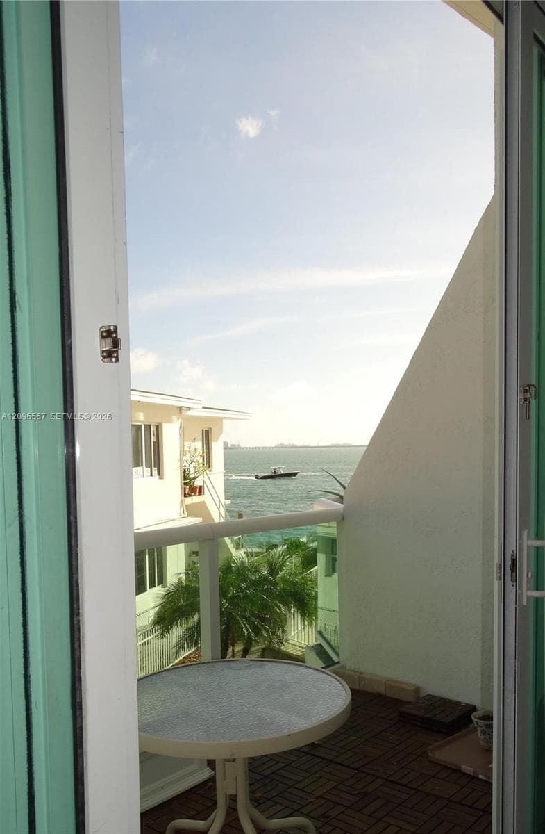BAY VIEW LOFTS MIAMI BEAC · #203 in Miami Beach - Photo 12