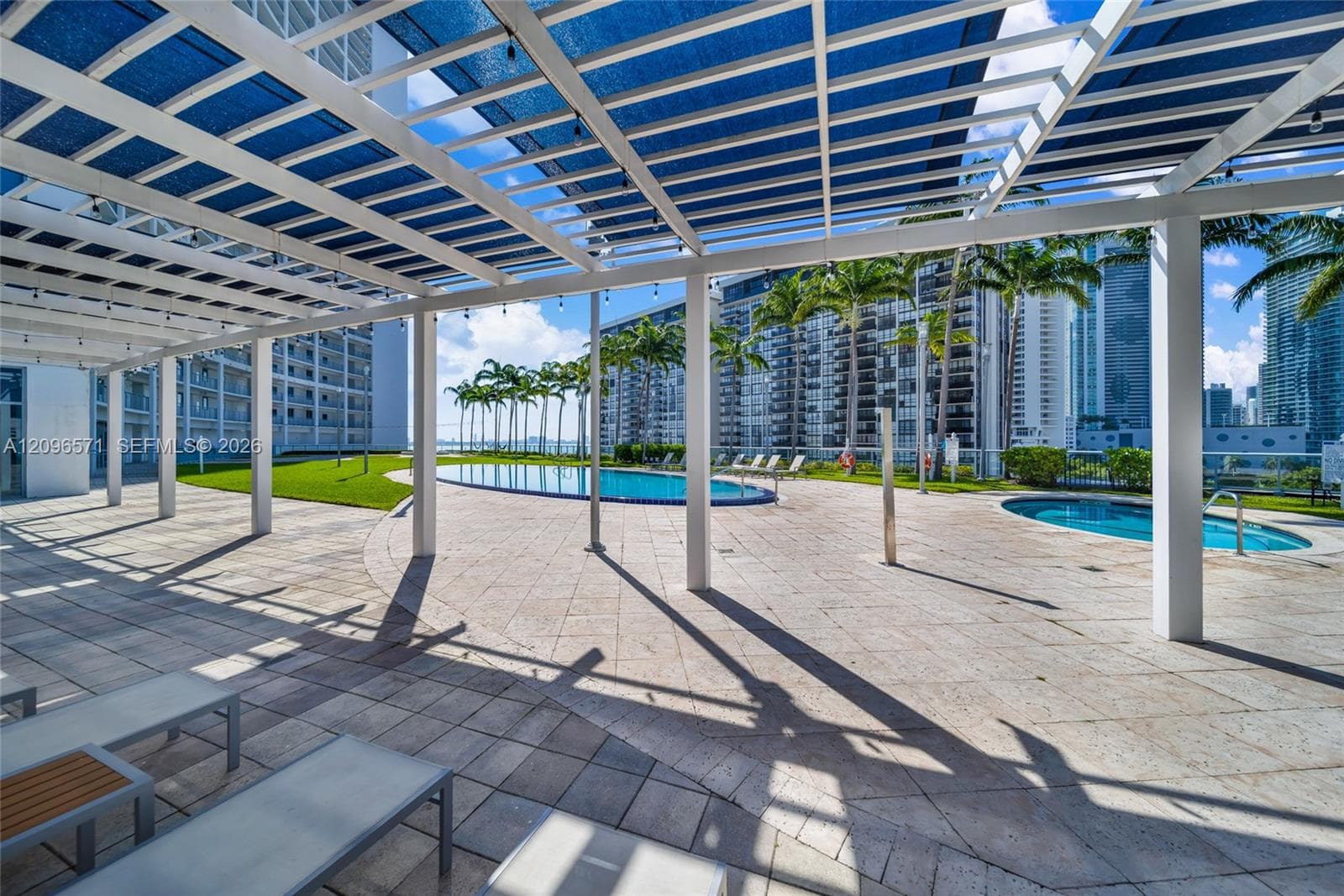 Blue Condominium · #2911 in Miami - Photo 32