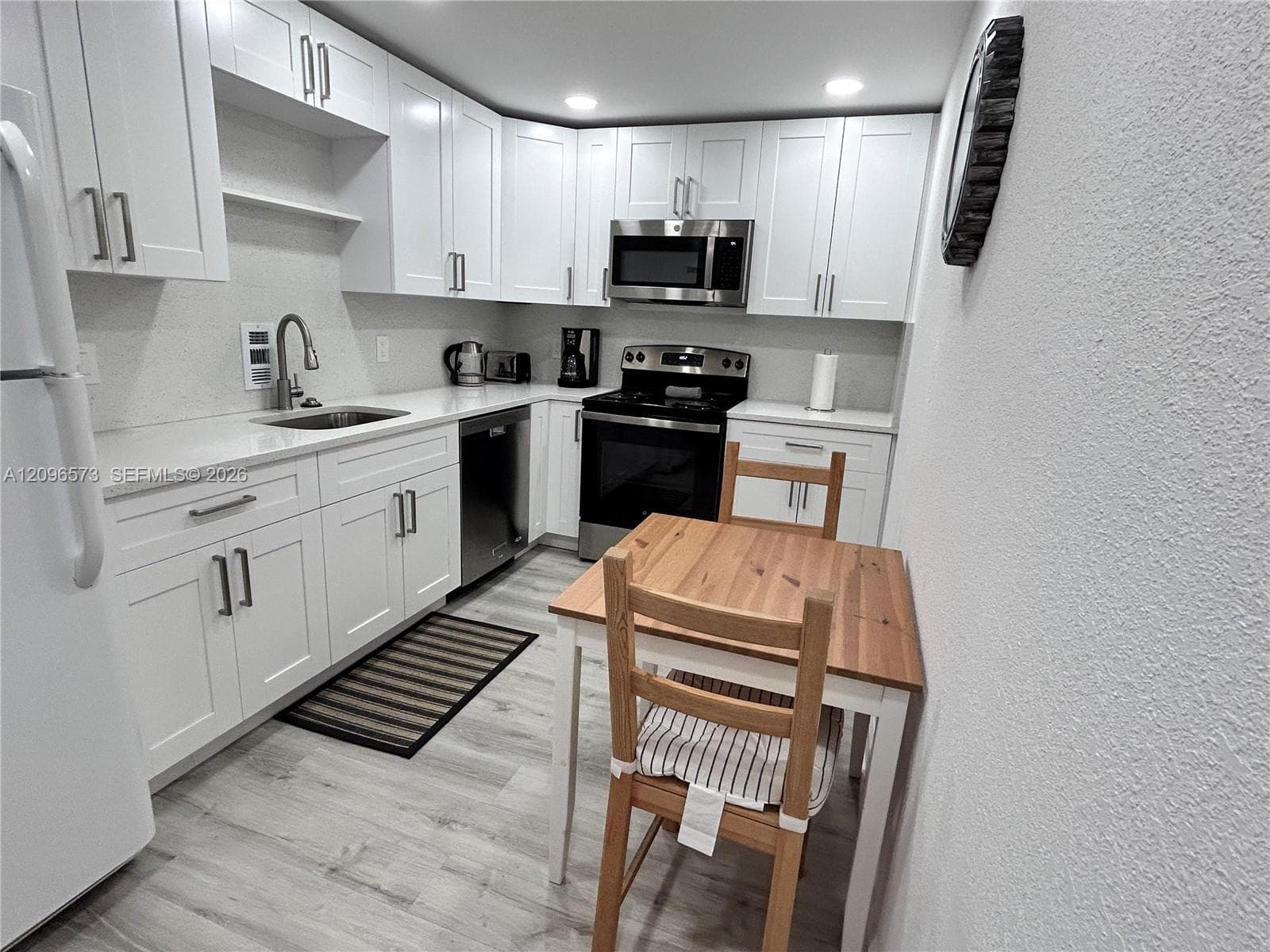 SIAN CONDO RESIDENCES · #4G in Hollywood - Photo 19