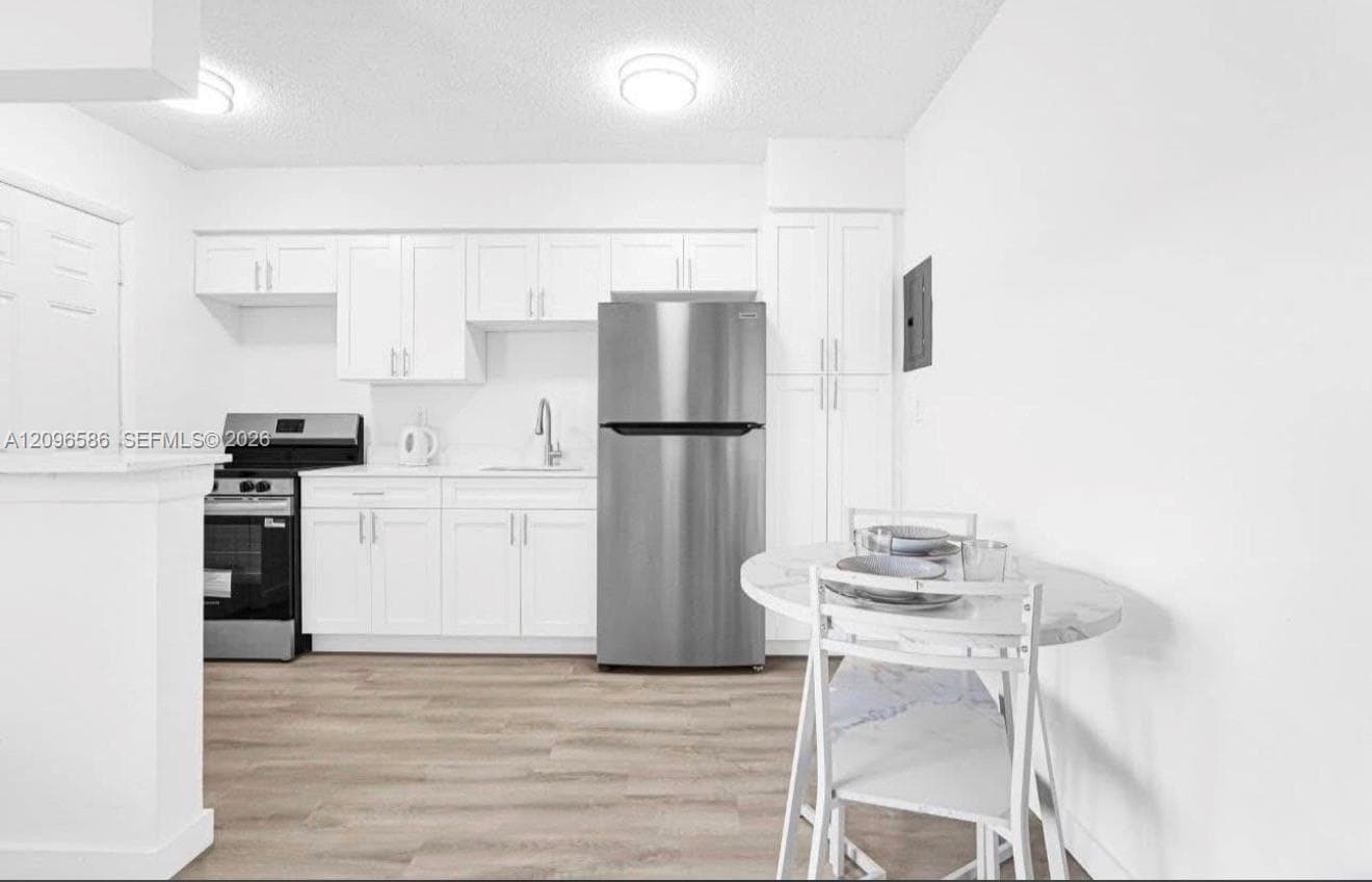 13210 Memorial Hwy · #208 in North Miami - Photo 2