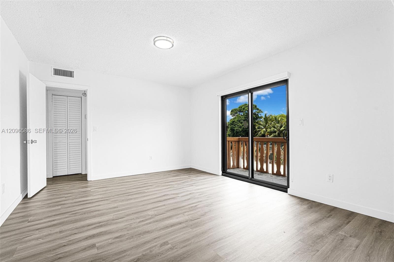 13210 Memorial Hwy · #208 in North Miami - Photo 16