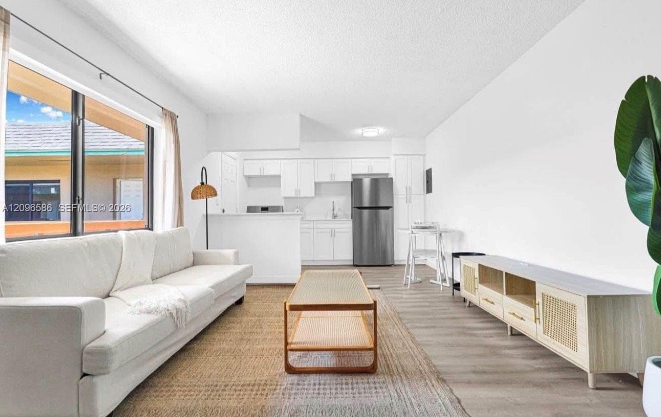 13210 Memorial Hwy · #208 in North Miami - Photo 1