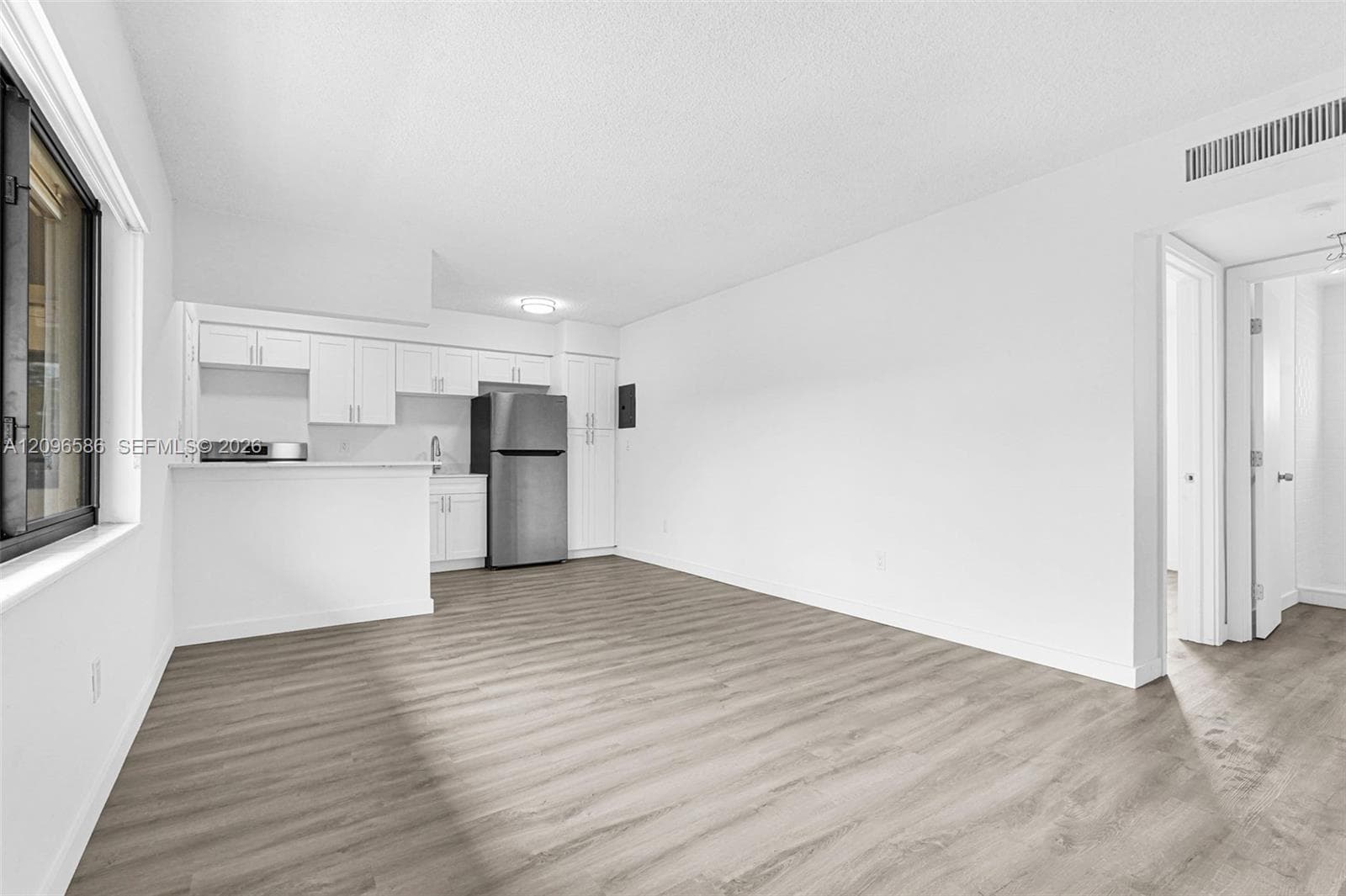 13210 Memorial Hwy · #208 in North Miami - Photo 9