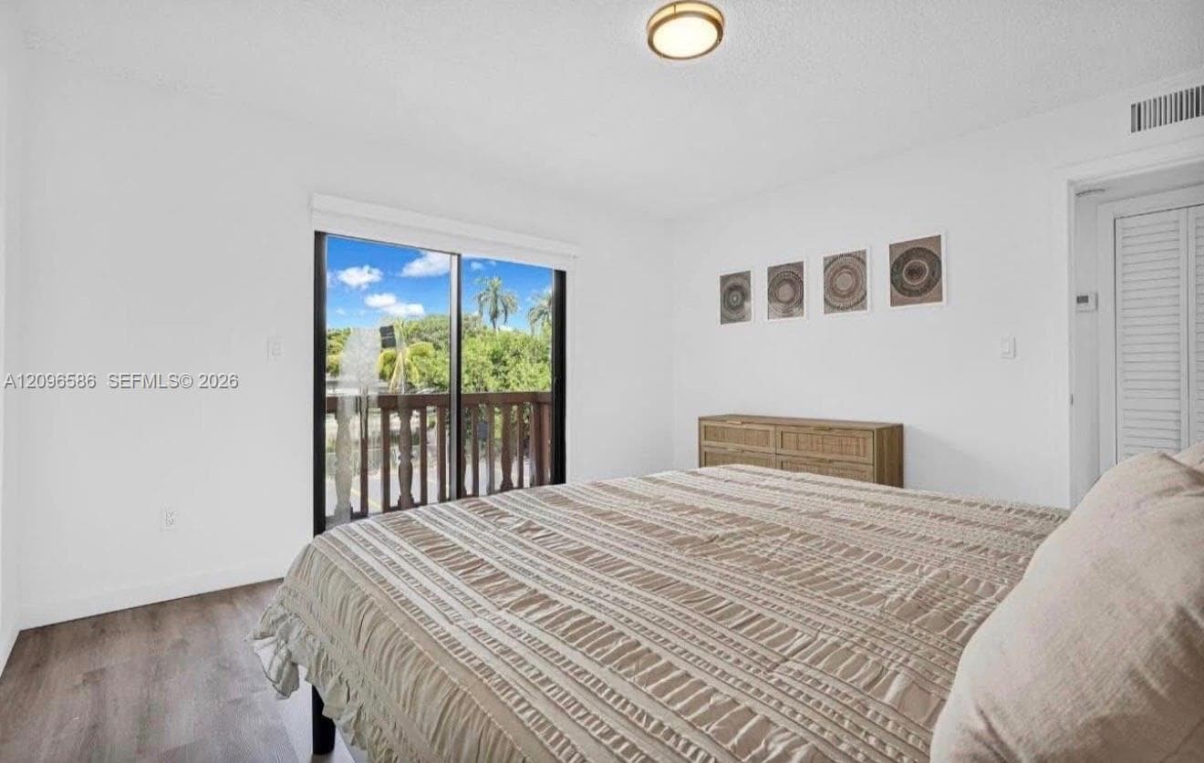 13210 Memorial Hwy · #208 in North Miami - Photo 4