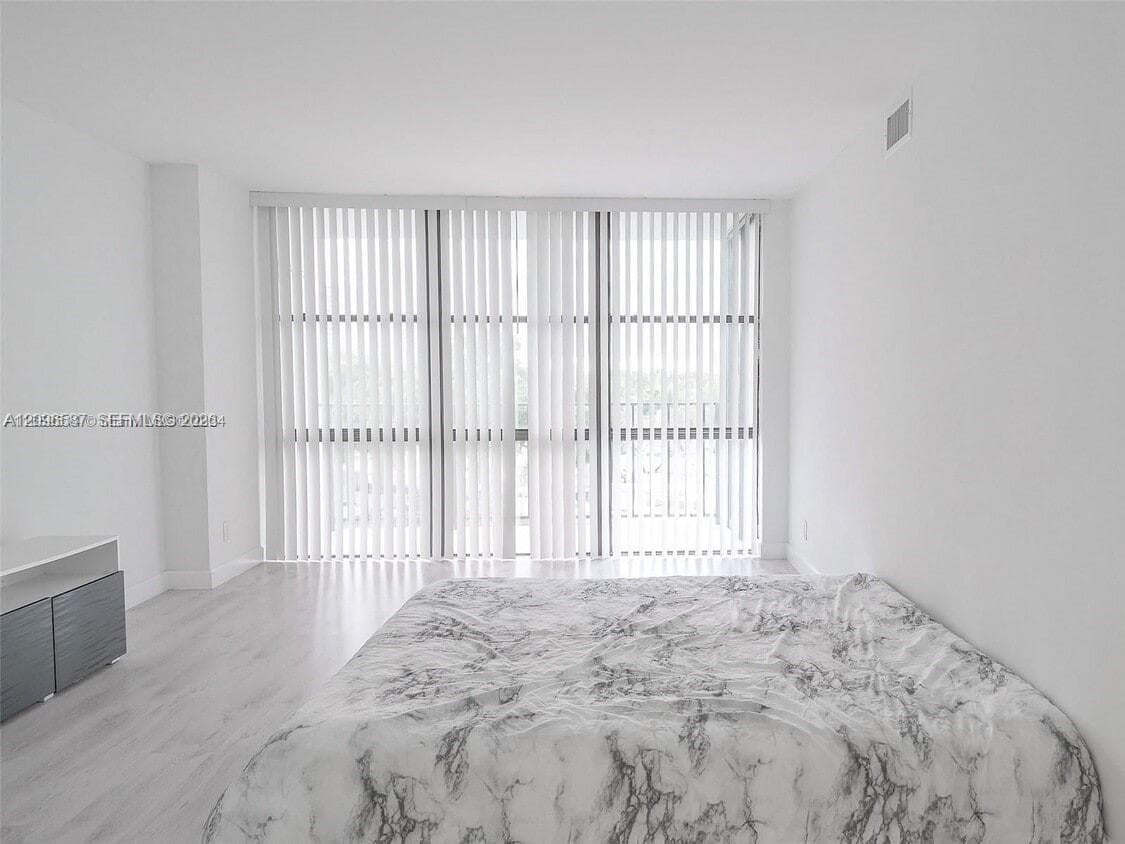 OCEANVIEW PARK CONDO · #501 in Hallandale Beach - Photo 9