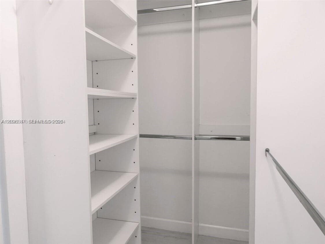 OCEANVIEW PARK CONDO · #501 in Hallandale Beach - Photo 14