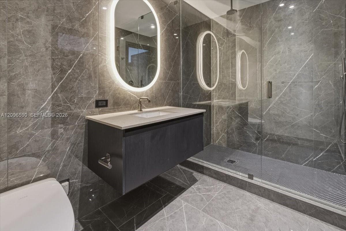 E11EVEN Hotel & Residences · #2411 in Miami - Photo 4