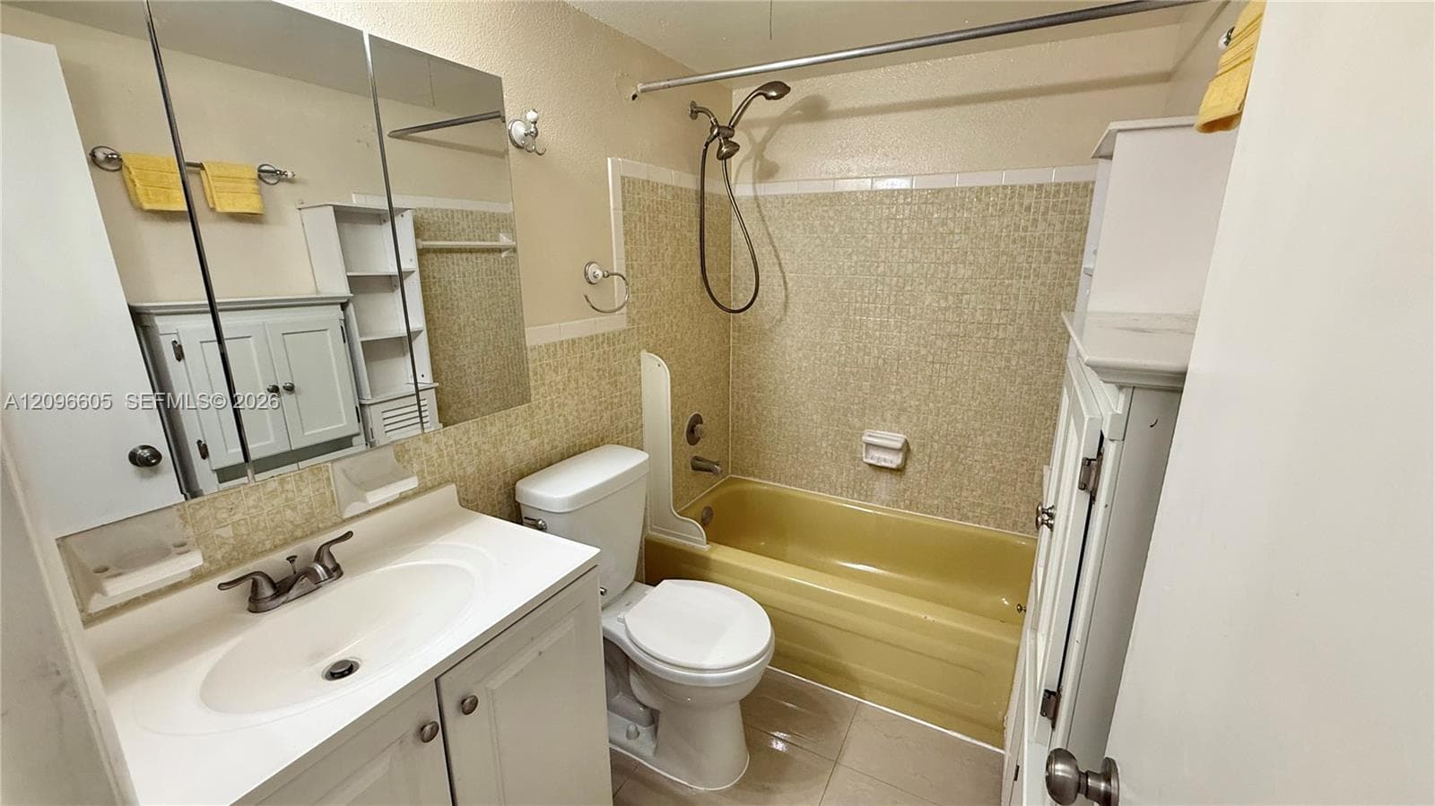 RO-MONT SOUTH GREEN CONDO · #S22 in Miami Gardens - Photo 16