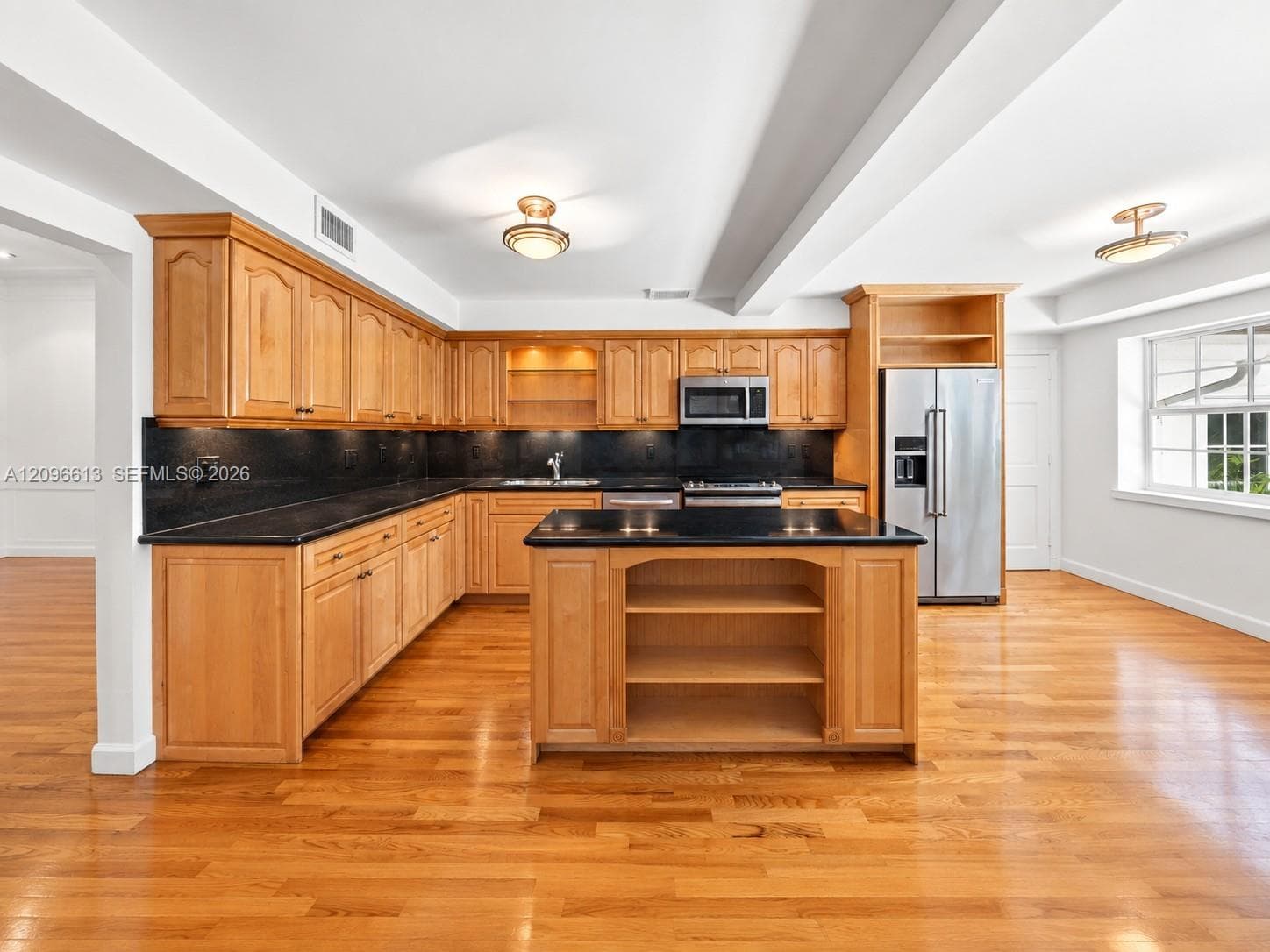 2301 N Greenway Drive photo 6