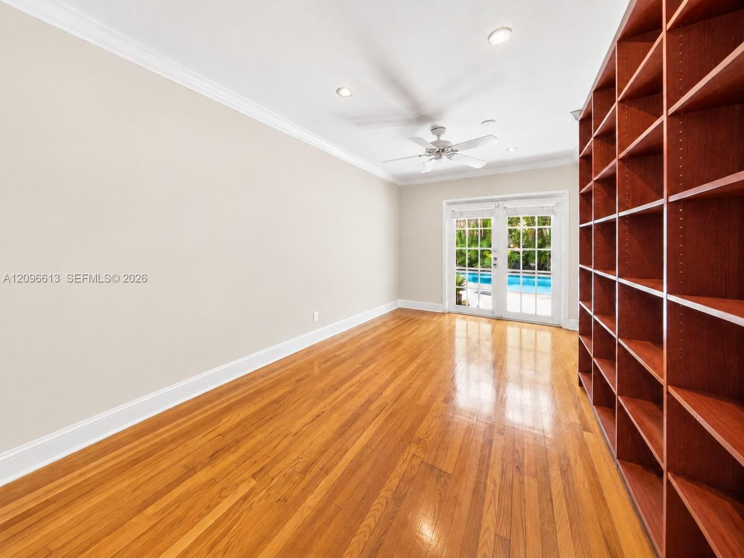 2301 N Greenway Drive photo 13