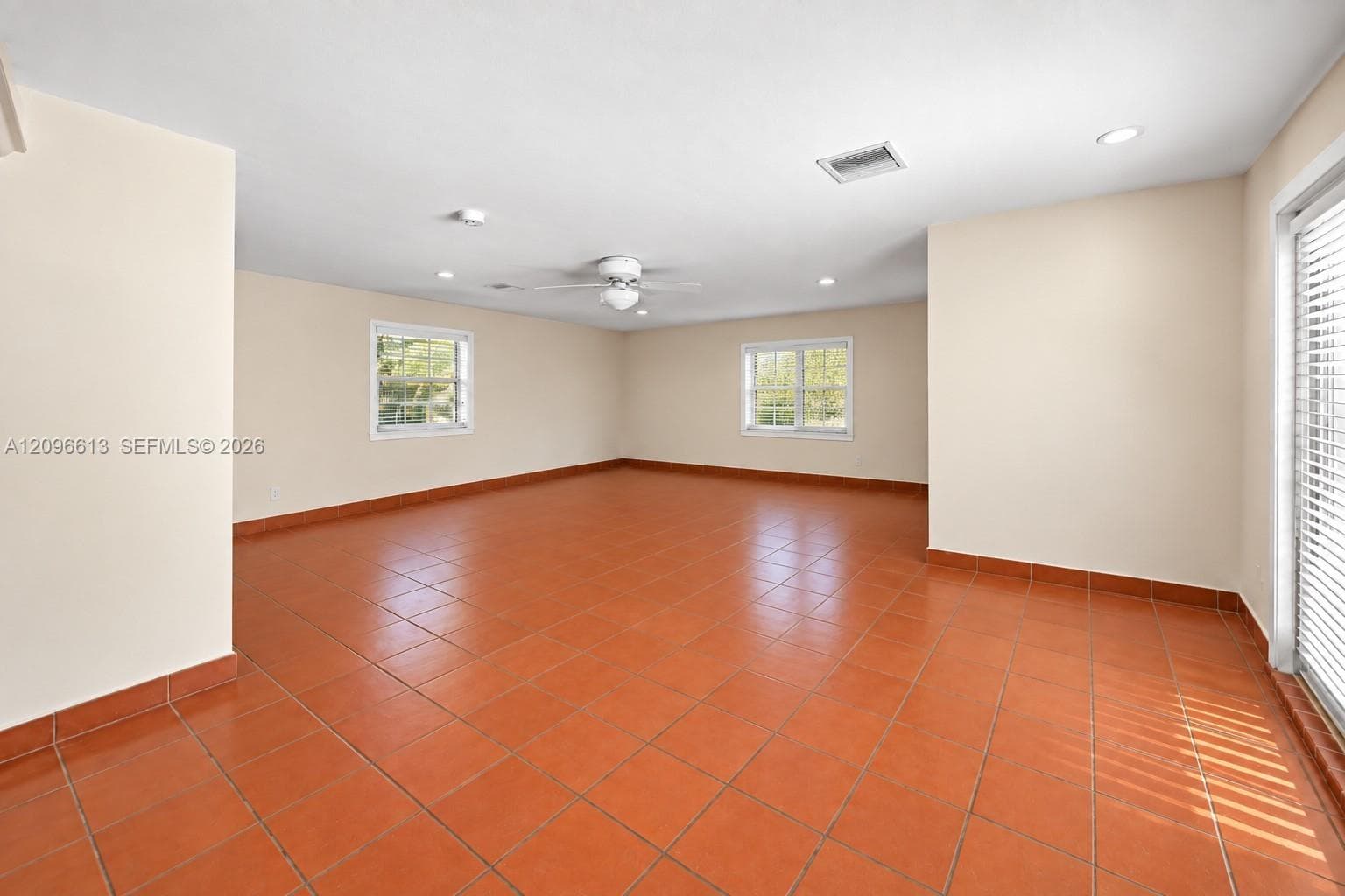 2301 N Greenway Drive photo 14