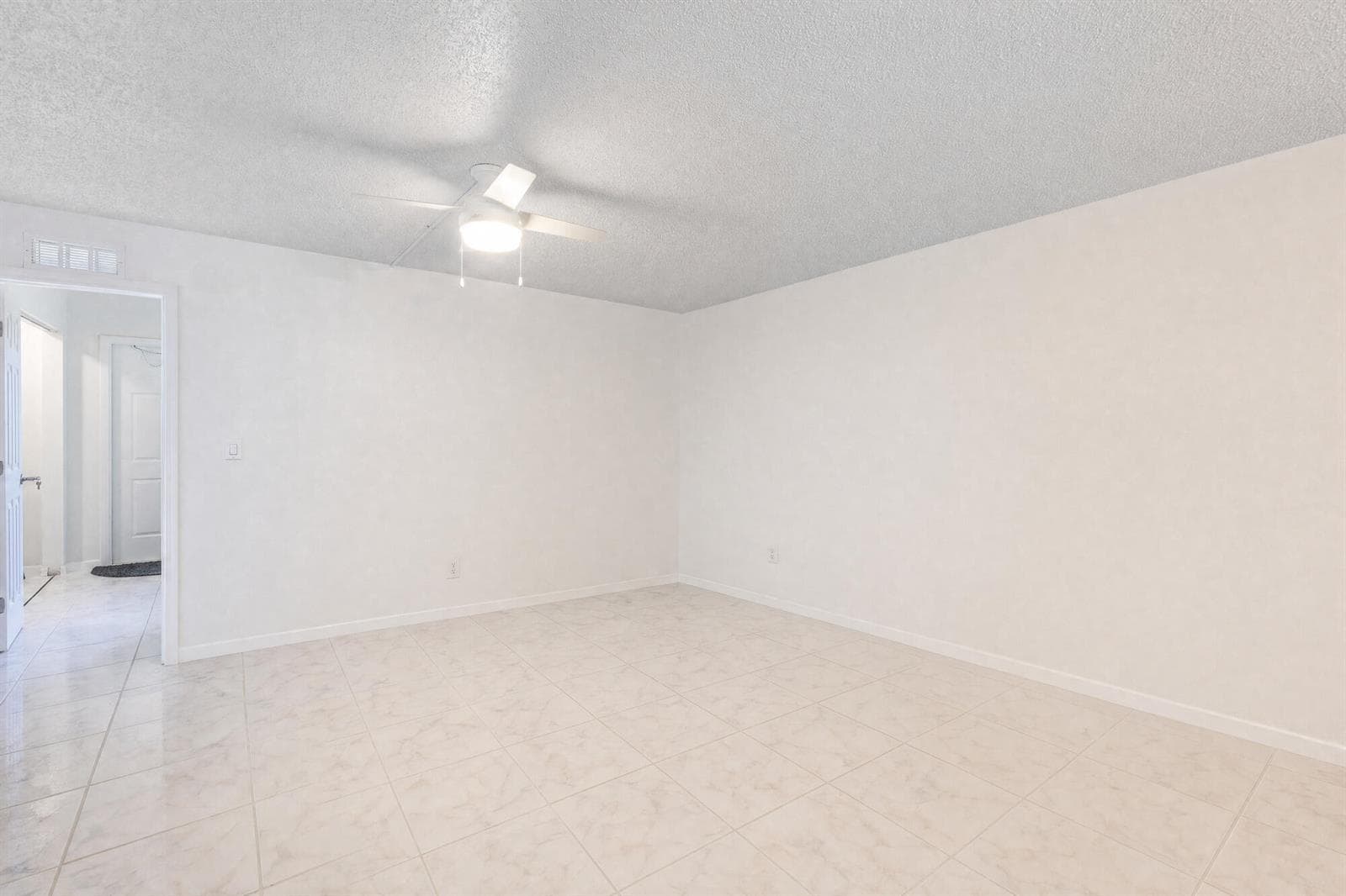 2825 SW 22nd Ave #1070, Delray Beach, FL